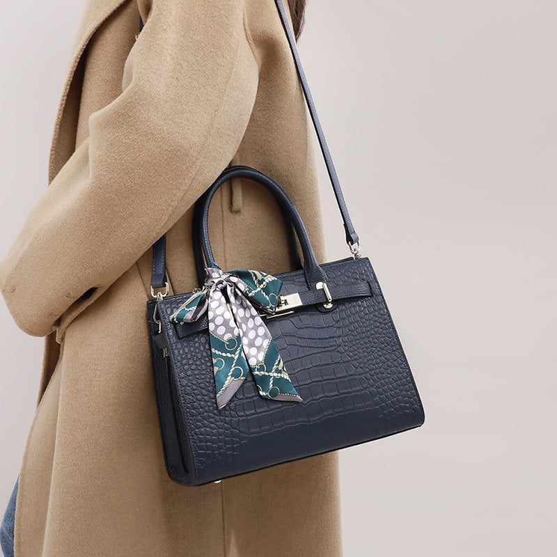 LuxeMama | Handbag | Cowhide Leather Build | Spacious Organization | Black | Versatile Everyday Use -