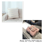 White and pink towel set