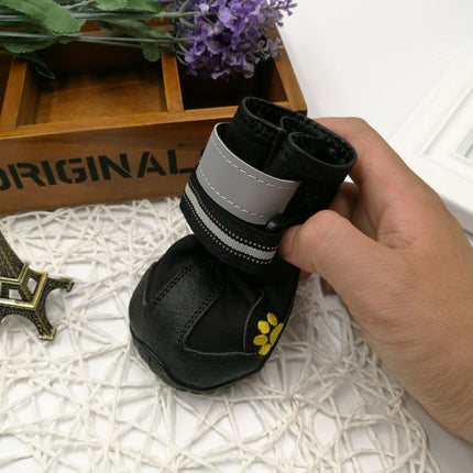 Pet shoes wear dog shoes