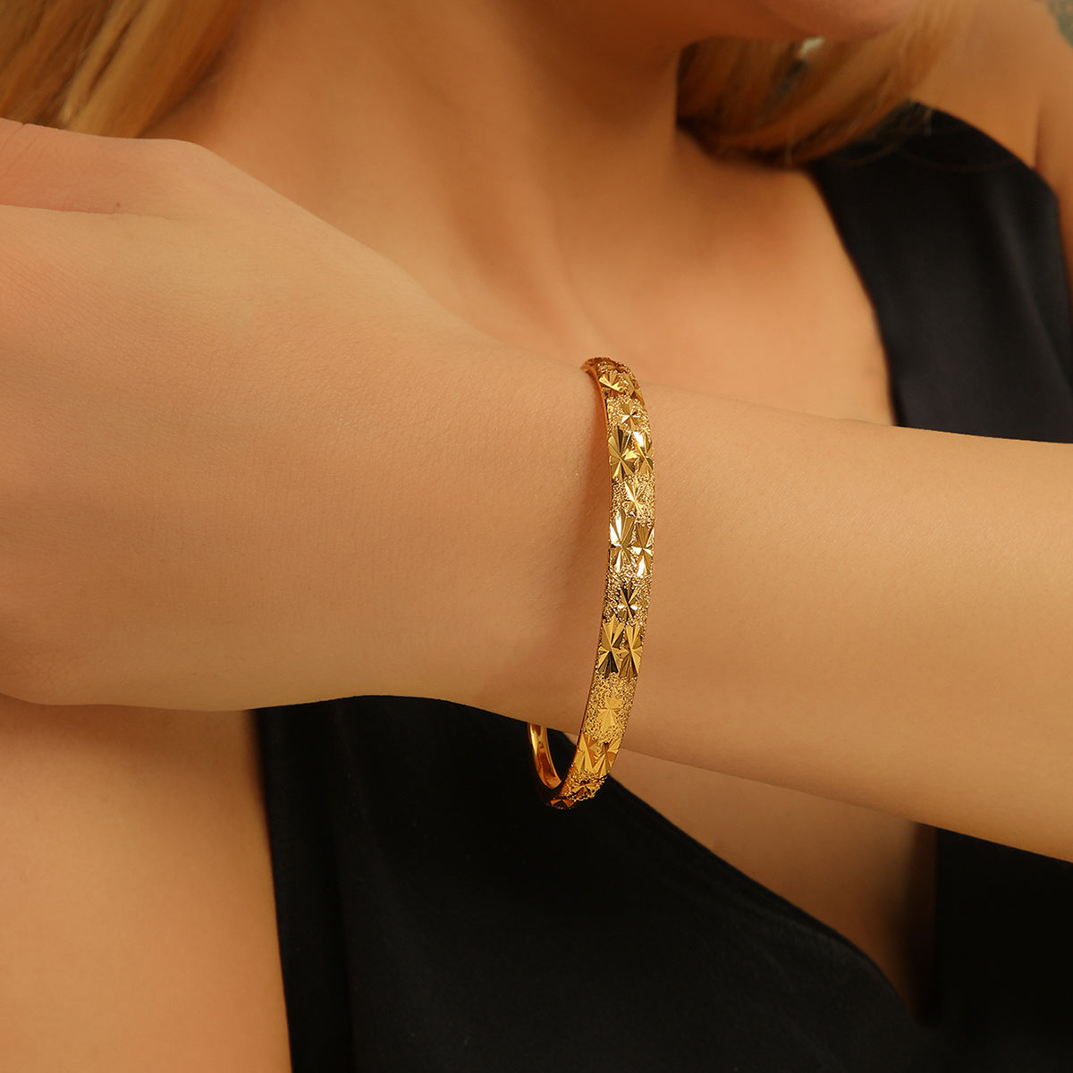 Aurora | Vintage Gold Plated 18k Bracelet | Open End | Carved Pattern | Sand Gold | Daily Wear -