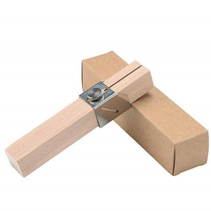 Plastic Bottle Cutter