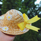 Daisy hat