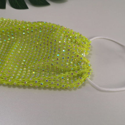 Mesh And Diamond Decorative Masks Become Beautiful Artifacts