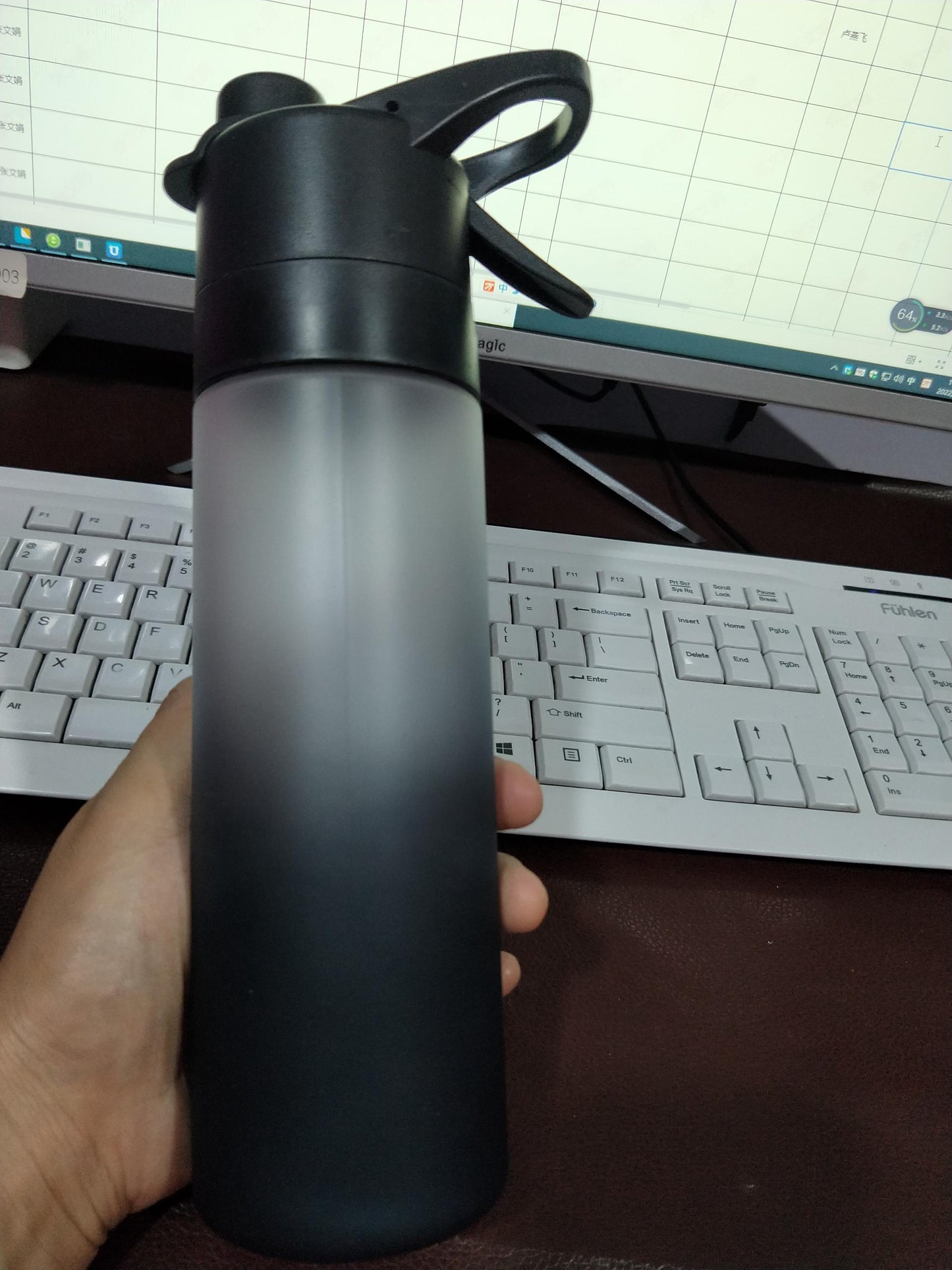 Large Capacity Spray Water Bottle | Leakproof Sports & Fitness Cup for Girls | Portable Travel Drinkware with Handle Strap | Wide-Mouth BPA-Free Plastic - Home & Garden > Kitchen & Dining > Food & Beverage Carriers > Water Bottles