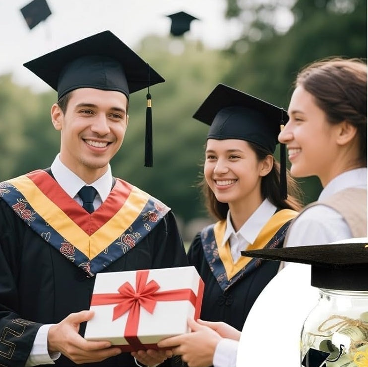 GradGems | Mason Jar Cash Holder | Cap Top With Raffia | Ideal For Festive Favors | 16.4 x 8.6 cm | Stickers -