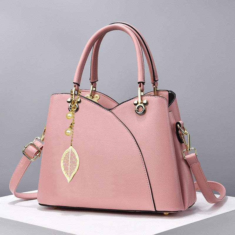 ChicMom | One Shoulder Crossbody Bag | Polyurethane Leather | Versatile Daily Use | Black | Hands Free -